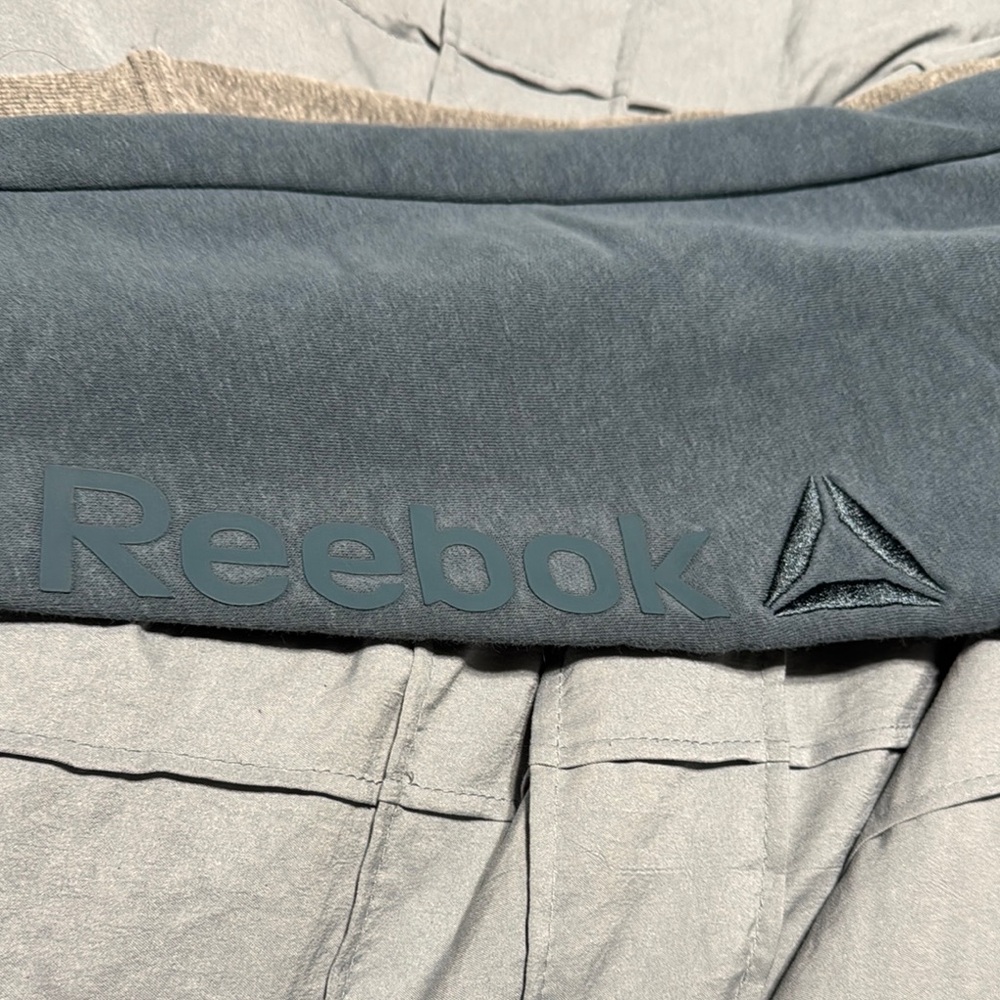 2 Pair Reebok Joggers - Picture 3 of 7